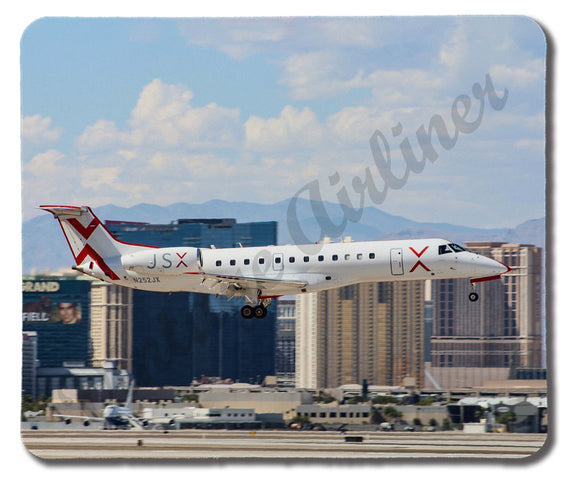 JSX plane landing in Las Vegas mousepad